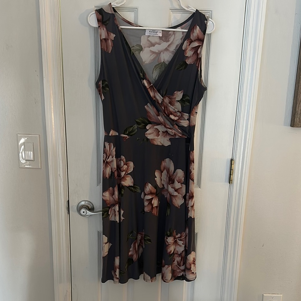 Kaileigh Black and Orange Wrap Midi Dress V-Neck Sleeveless